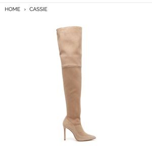 Pour  LA'Victoire over knee suede boot sandstone